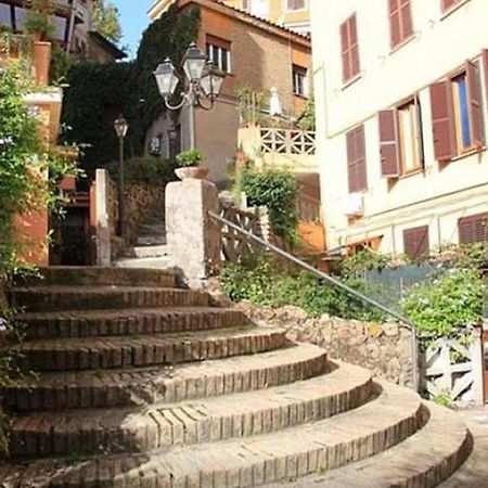 Elegante Open Space Con Vasca Idromassaggio A Trastevere Екстер'єр фото