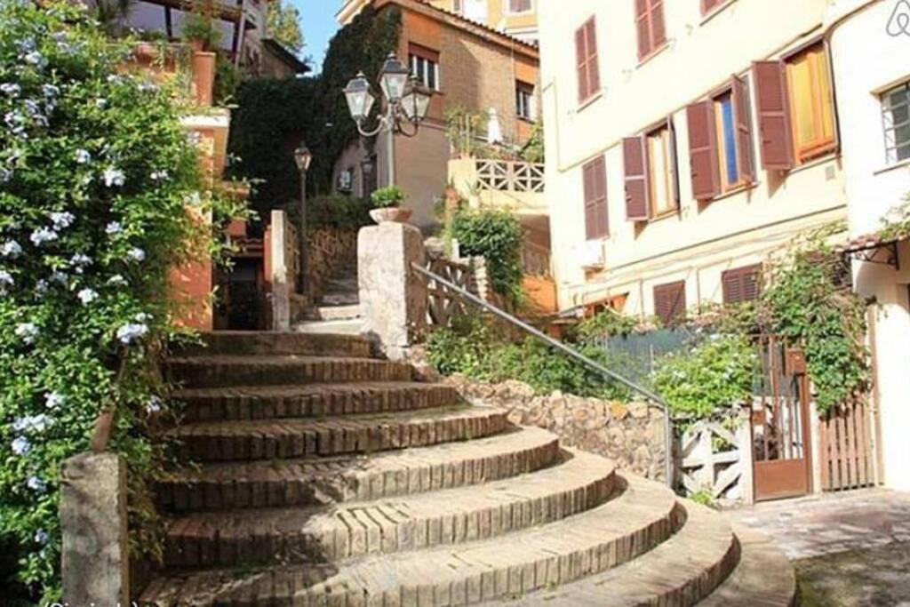 Elegante Open Space Con Vasca Idromassaggio A Trastevere Екстер'єр фото
