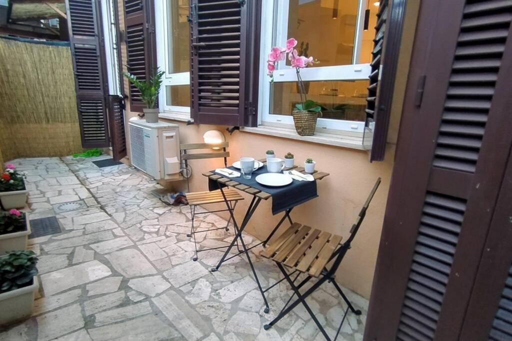 Elegante Open Space Con Vasca Idromassaggio A Trastevere Екстер'єр фото